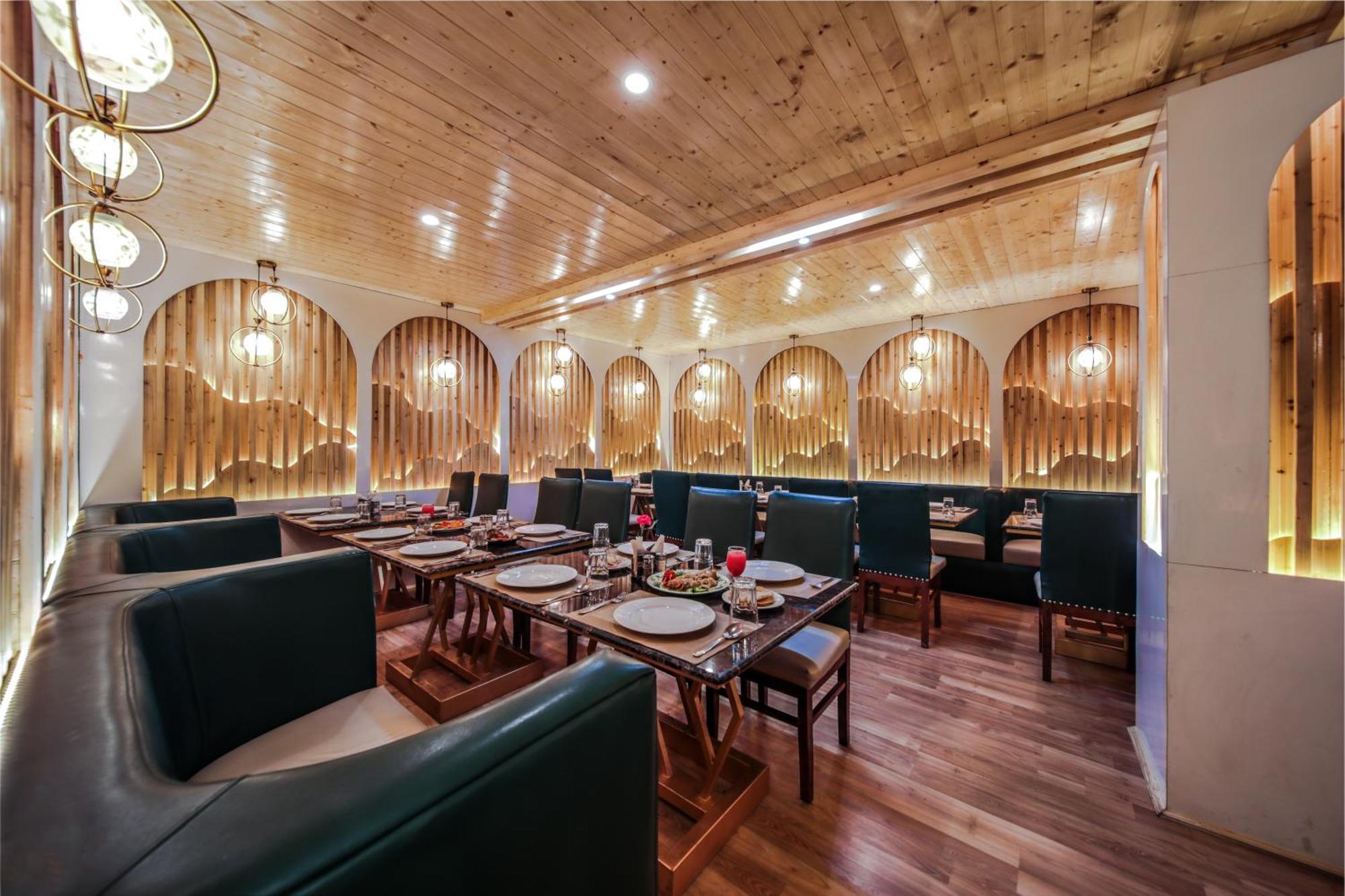 Hill River Resort - Central Heated & Air Cooled - Near Mall Road , Best Property Of Manali 2024- 2025 Exteriör bild