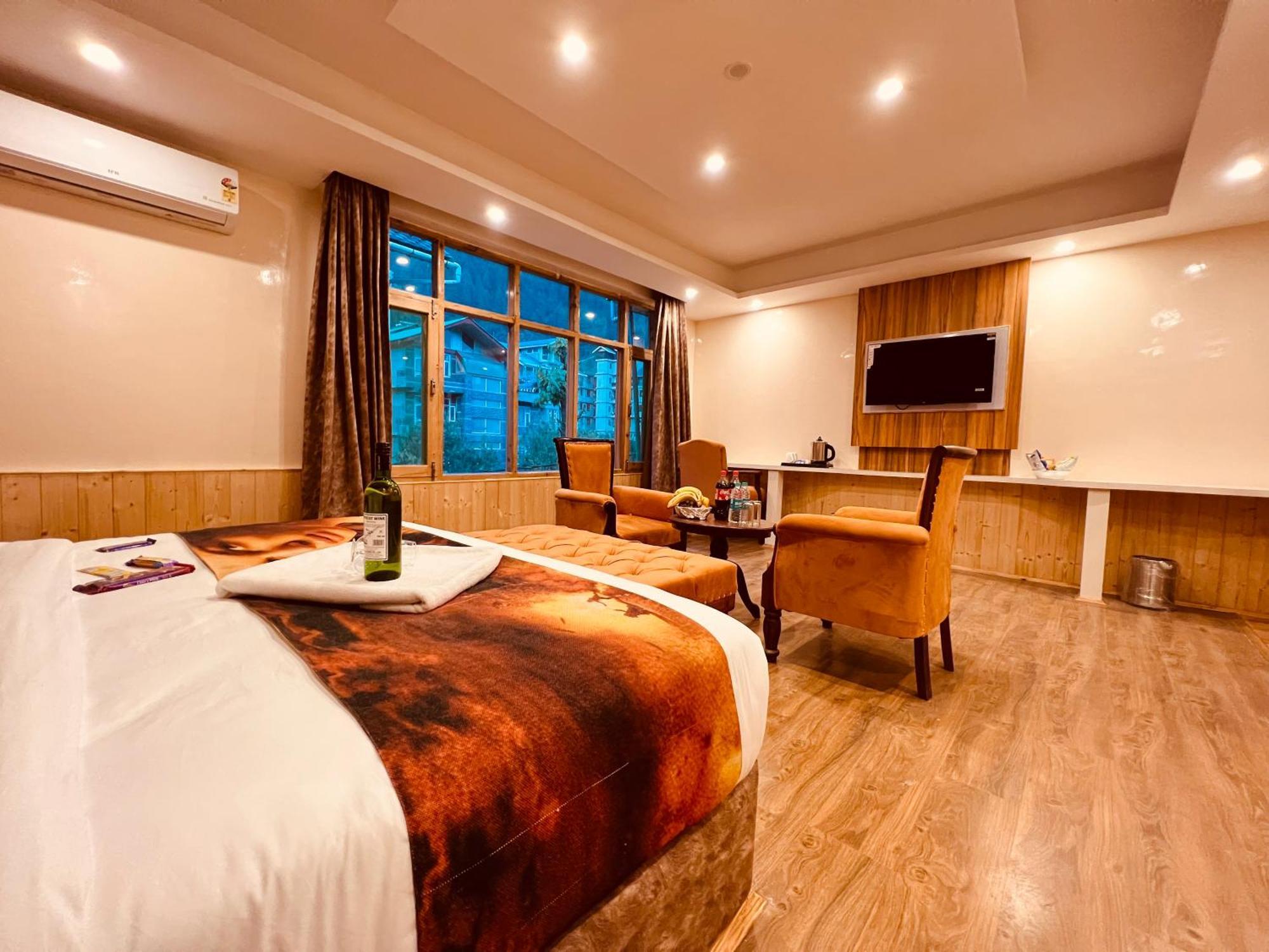 Hill River Resort - Central Heated & Air Cooled - Near Mall Road , Best Property Of Manali 2024- 2025 Exteriör bild