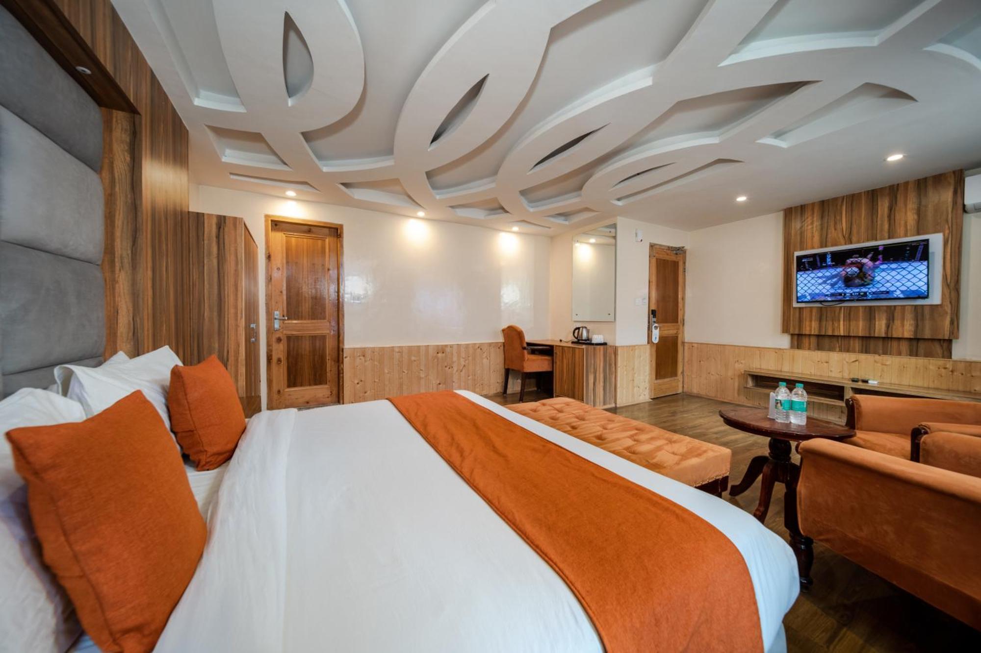Hill River Resort - Central Heated & Air Cooled - Near Mall Road , Best Property Of Manali 2024- 2025 Exteriör bild
