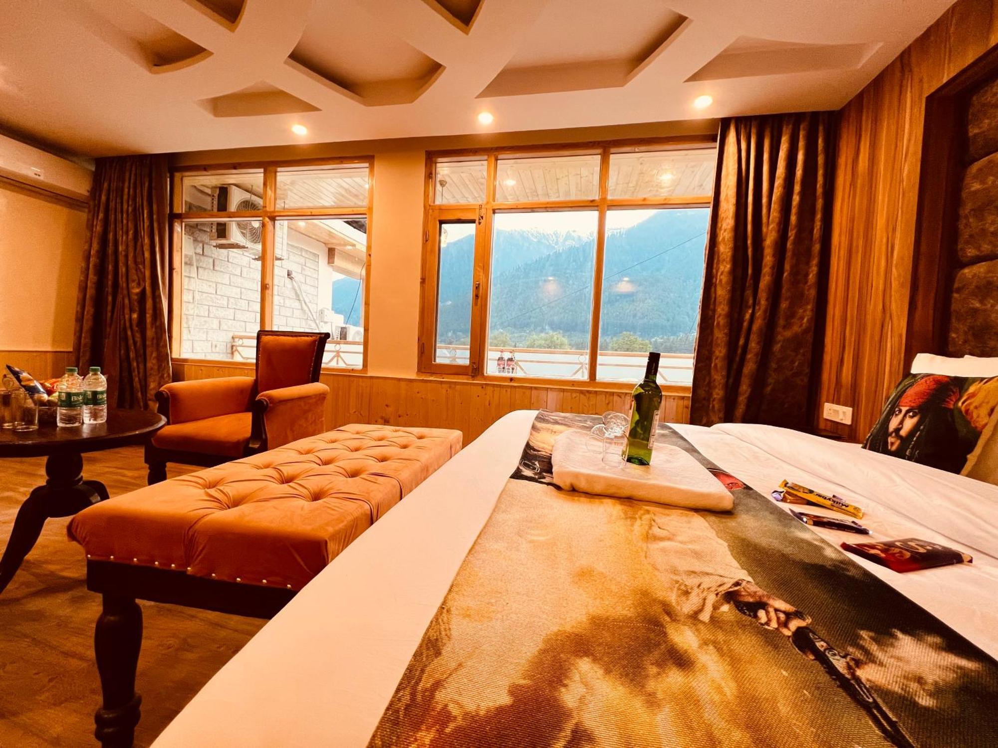Hill River Resort - Central Heated & Air Cooled - Near Mall Road , Best Property Of Manali 2024- 2025 Exteriör bild