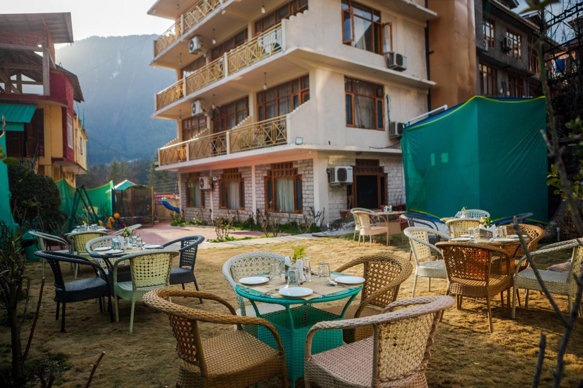 Hill River Resort - Central Heated & Air Cooled - Near Mall Road , Best Property Of Manali 2024- 2025 Exteriör bild
