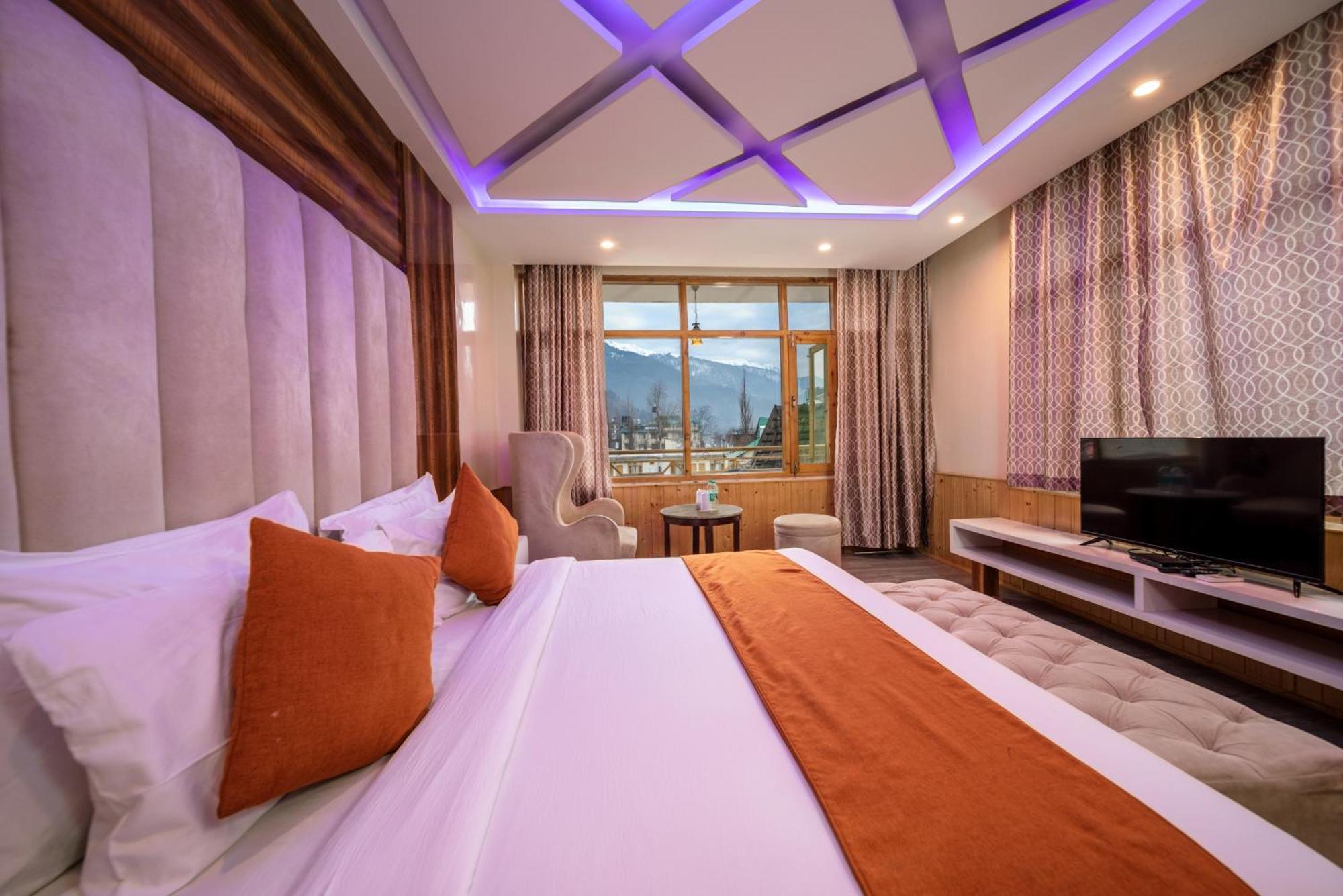 Hill River Resort - Central Heated & Air Cooled - Near Mall Road , Best Property Of Manali 2024- 2025 Exteriör bild
