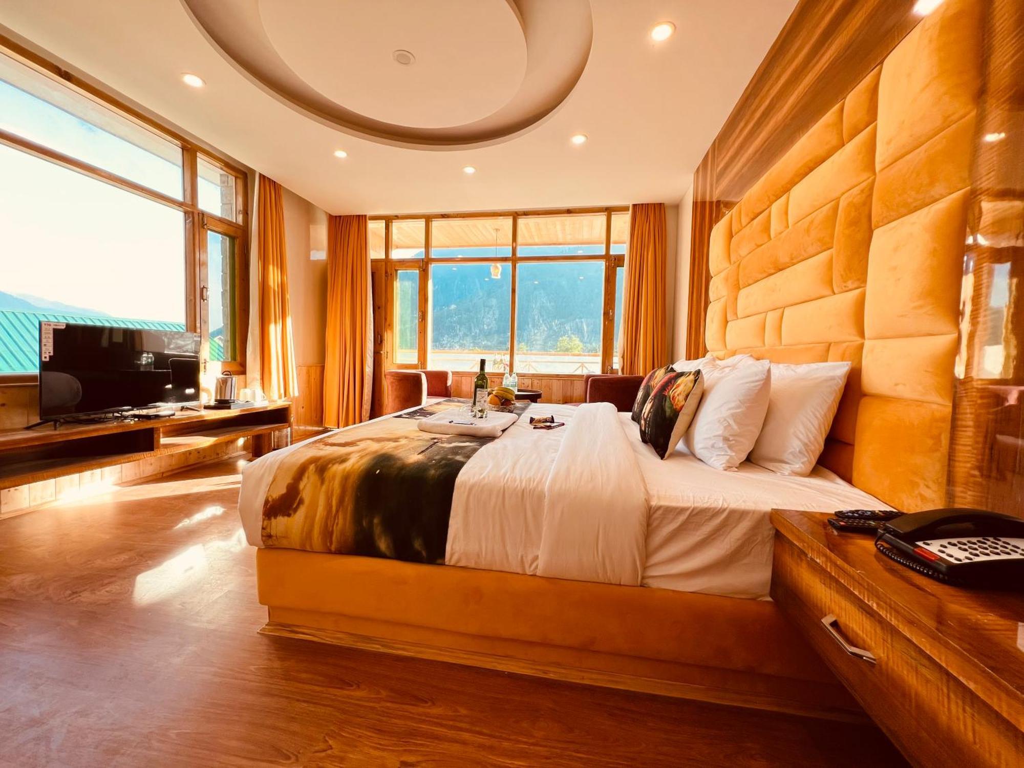 Hill River Resort - Central Heated & Air Cooled - Near Mall Road , Best Property Of Manali 2024- 2025 Exteriör bild